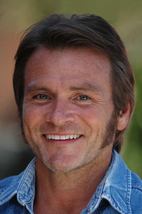 Douglas Bennett profile