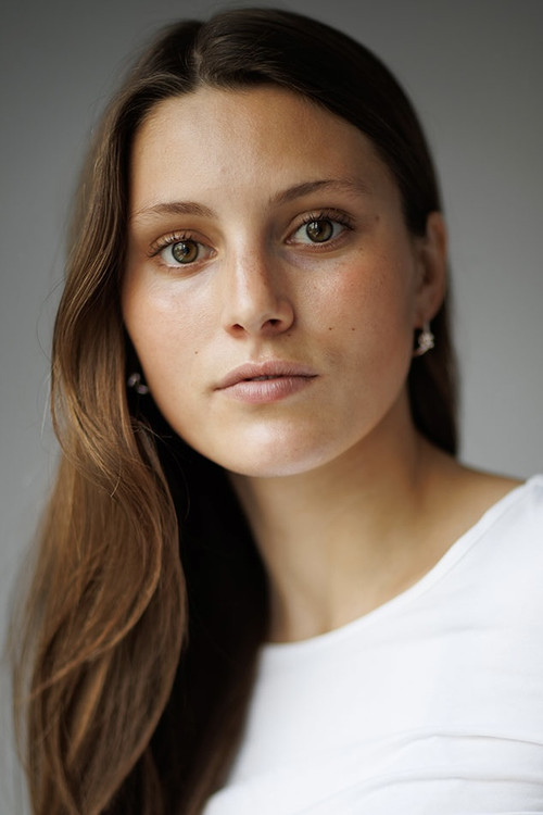 Photo of Ruby Dagnall, Acting