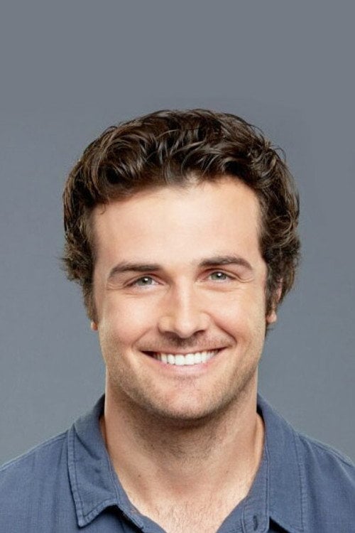 Photo of Beau Mirchoff, Acting