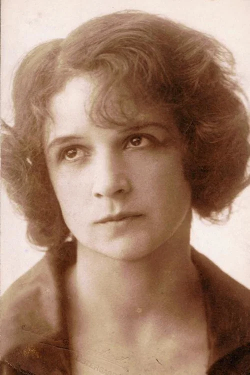 Photo of Ellen Rassow, Acting