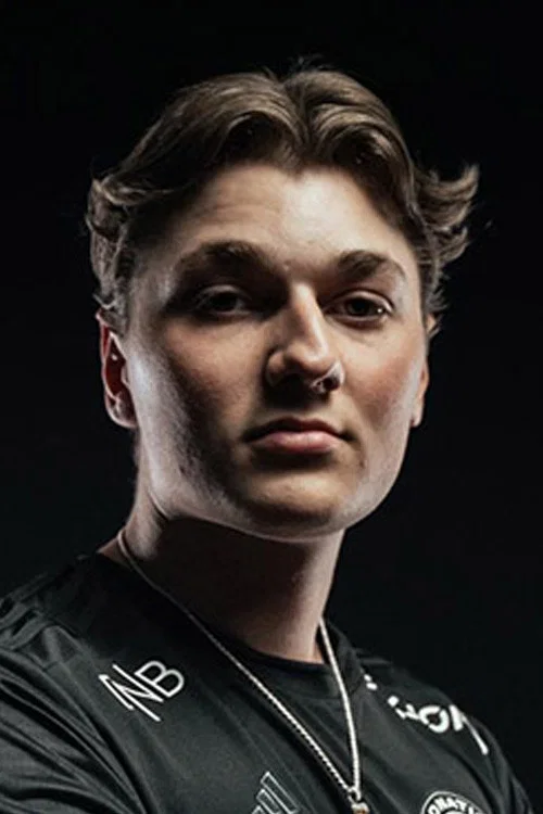 Emil "nyhrox" Bergquist Pedersen profile