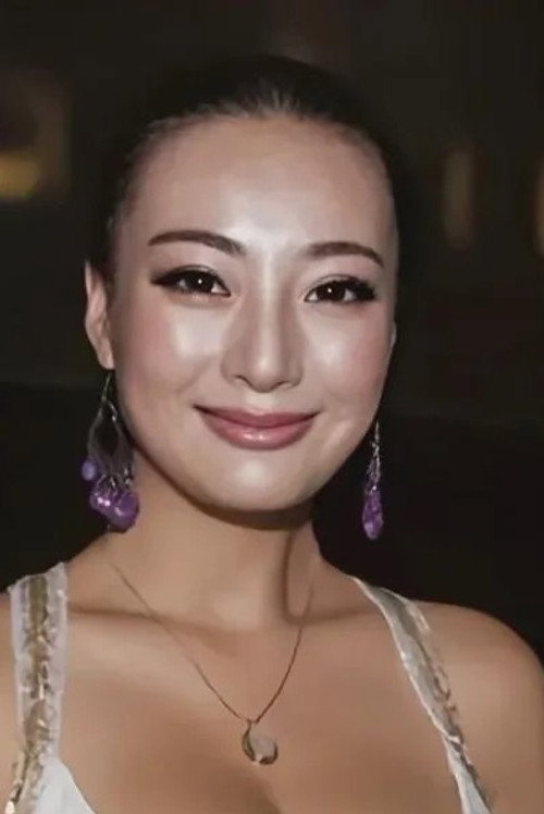 Photo of Daniella Wang, Acting
