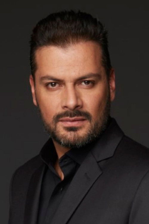 Tommy Vásquez profile