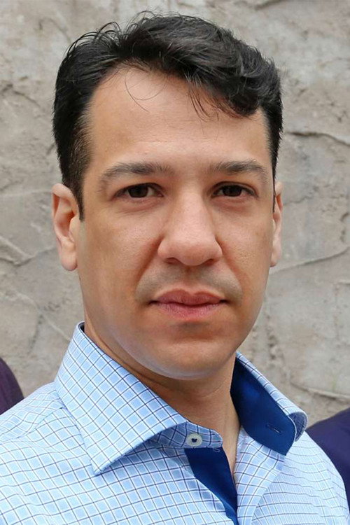 Photo of Oscar Perez, Acting