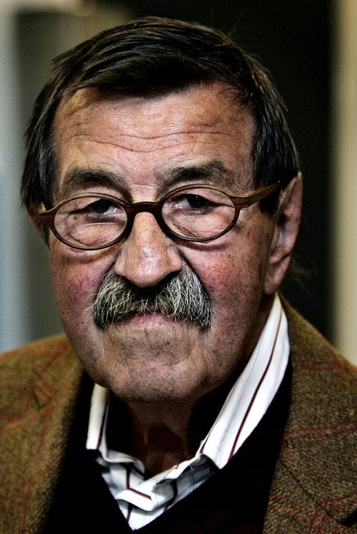 Photo of Günter Grass, Writing