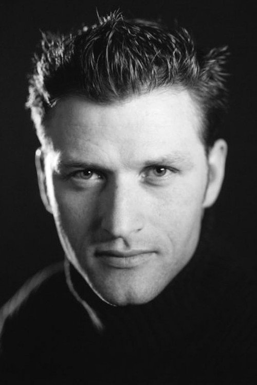 Photo of Joshua Loren, Acting