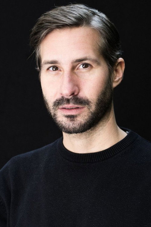Photo of Martin Loos, Acting