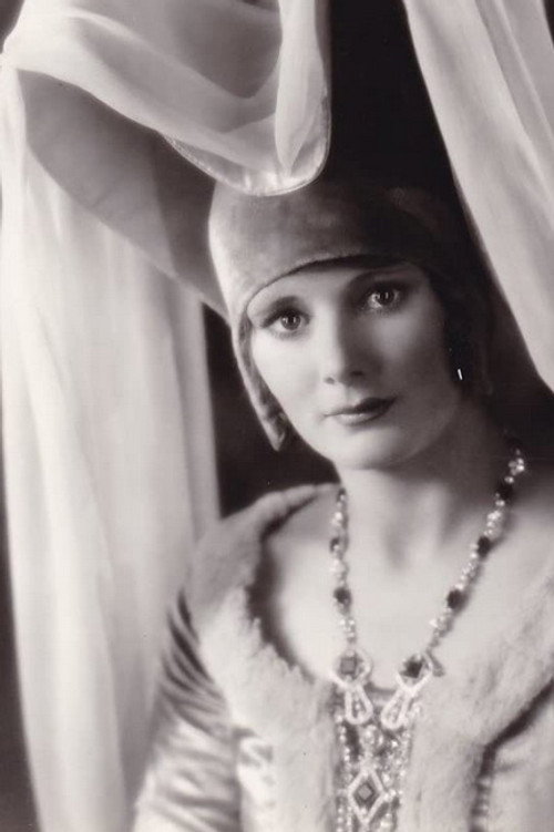 Photo of Dorothy Davis, Acting