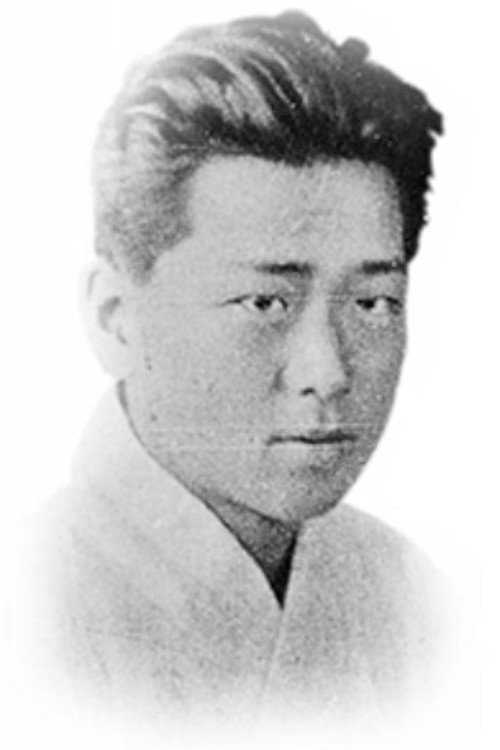Photo of Shim Hoon, Writing