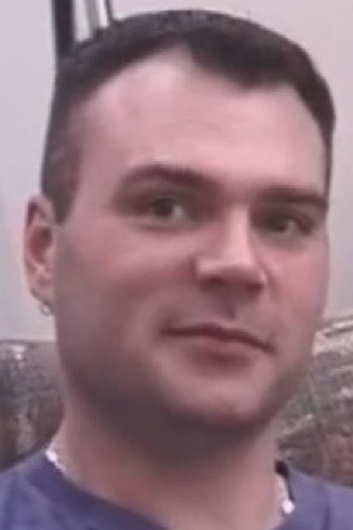 Photo of Brett Thomas, Acting