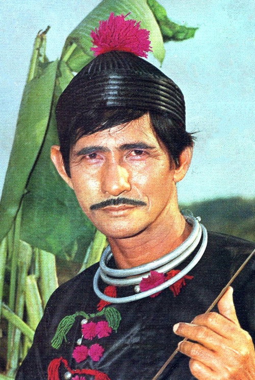 Photo of Taksin Jampol, Acting