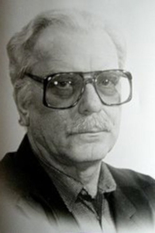 Photo of Eduard Shim, Writing