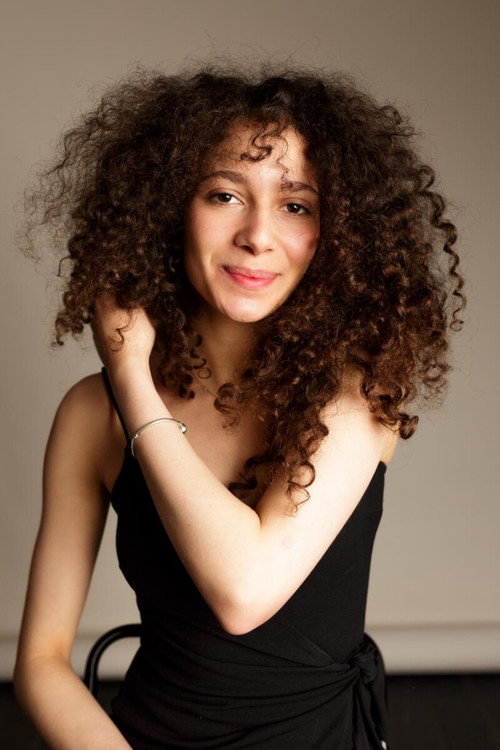 Photo of Eva Indenbaum, Acting