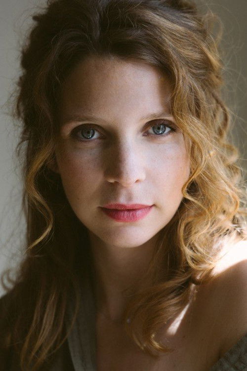 Marie Hennerez profile