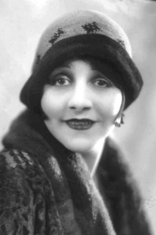 Photo of Beth Dodge, Acting