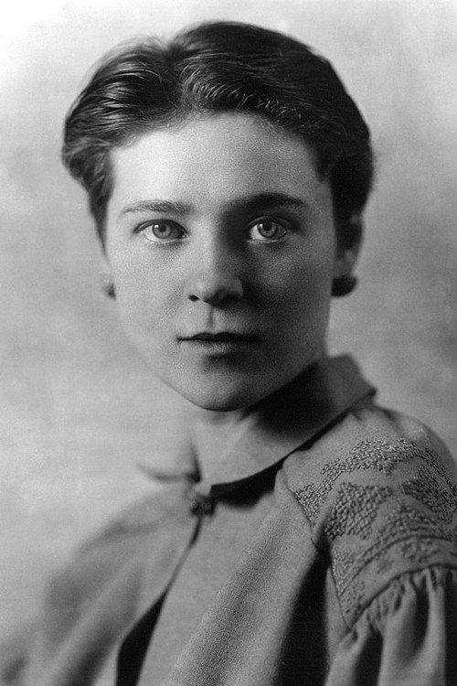 Photo of Eva Le Gallienne, Acting