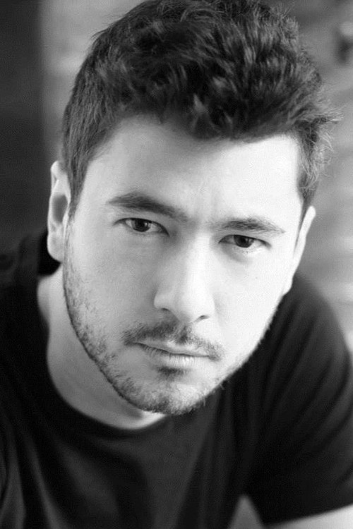 Simon Pigeon profile