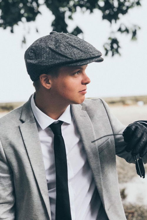 William Dutoit profile