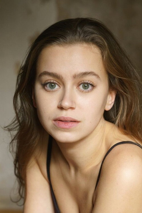 Photo of Alexandra Pfeifer, Acting
