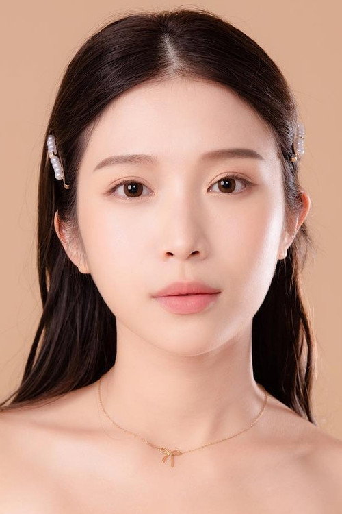 Photo of Ili Cheng, Acting