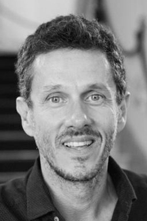 Vardis Marinakis profile