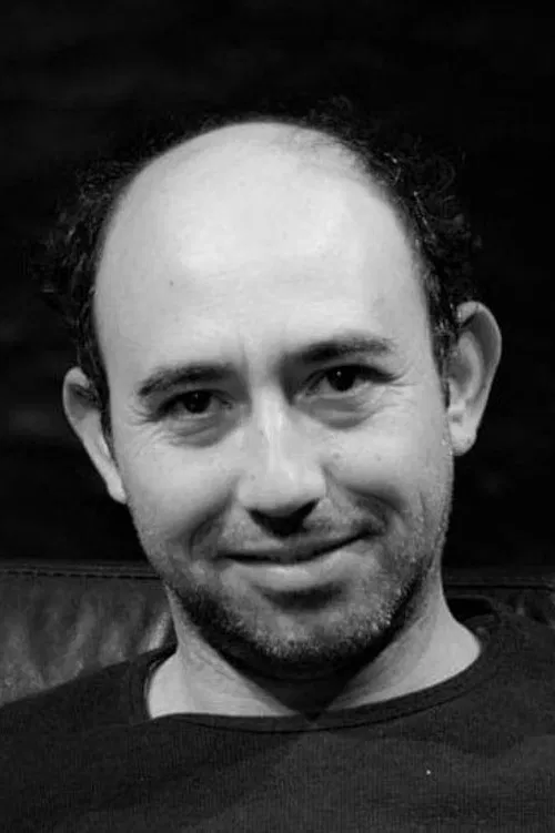 Elvis Fuentes profile