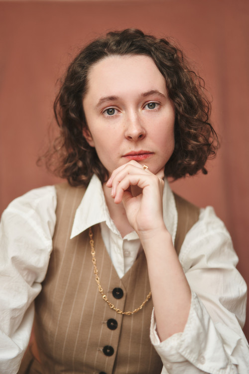 Ella Maria Carmen profile