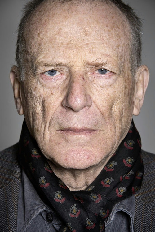 Photo of Wolfgang Kohlhaase, Writing