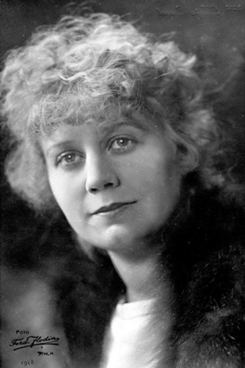 Photo of Maja Cassel, Acting