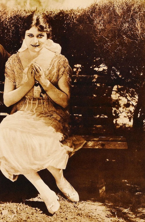 Movie poster for When Men Desire (1919)