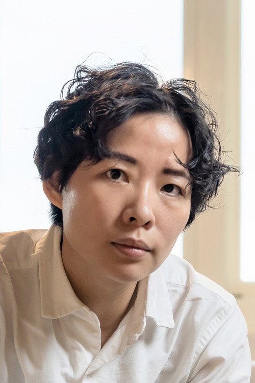 Photo of Chien Li-ying, Writing