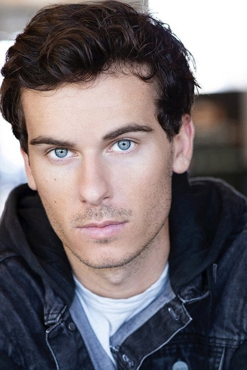 Photo of Shane Skelton, Acting
