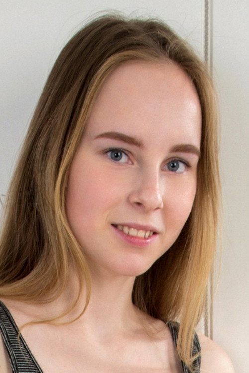 Photo of Lisa Sweet, Acting