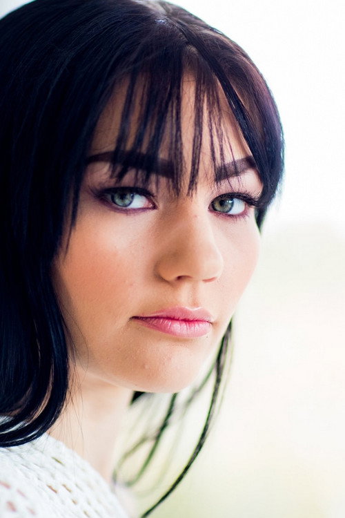 Photo of Neveah Snow, Acting