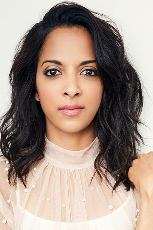 Photo of Sunita Deshpande, Acting