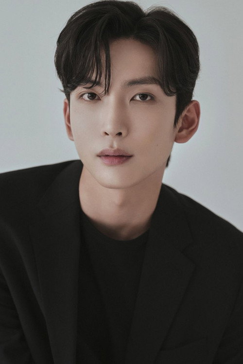 Moon Kang-hyuk profile