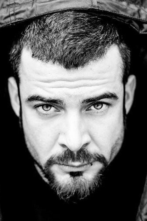 David Valderrama profile