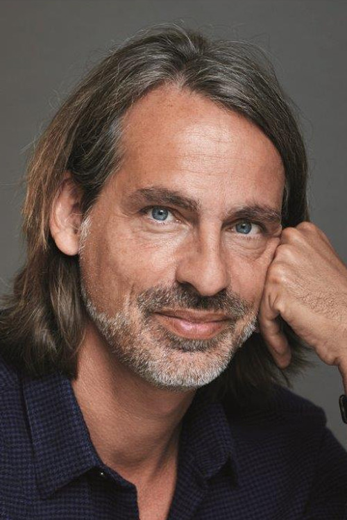 Richard David Precht profile