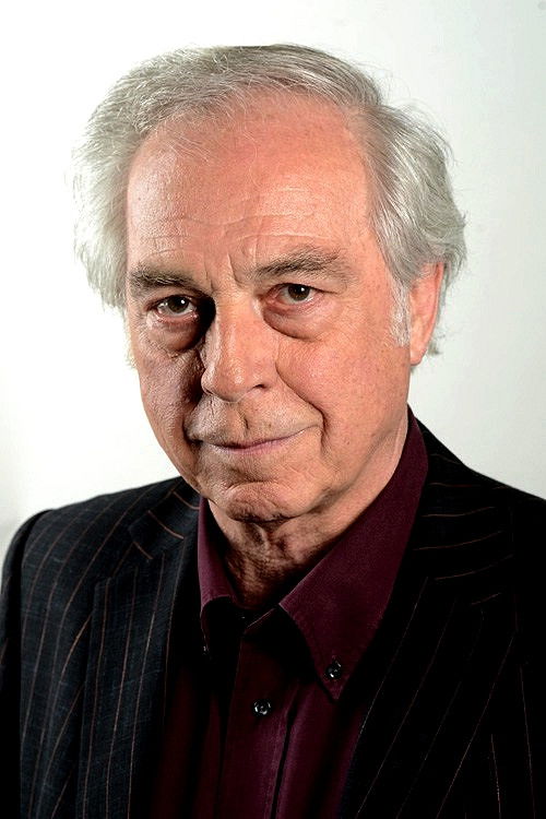 Péter Huszti profile