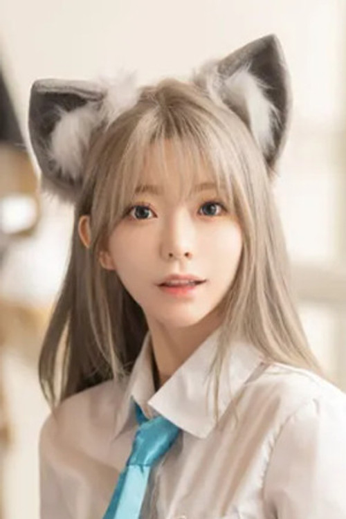 Photo of Yurisa, Acting