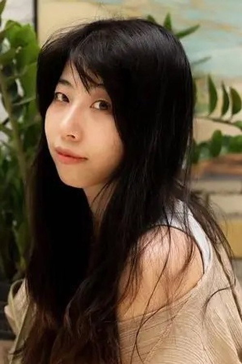 Photo of Zhang Yixin, Writing