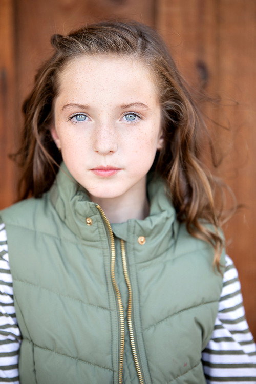 Photo of Sunnie Pelant, Acting
