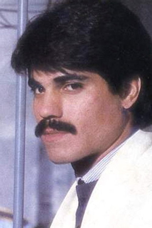 Photo of Eric Ross, Acting
