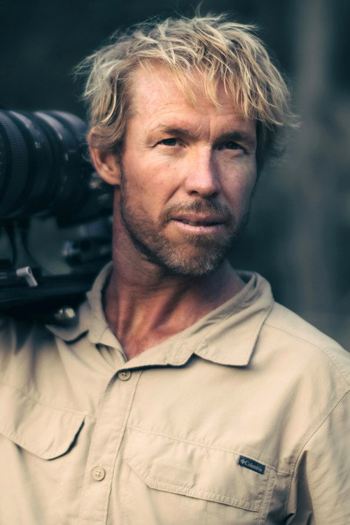 Photo of Miguel Willis, Camera