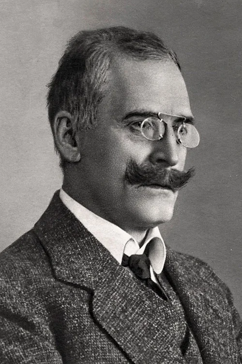 Photo of Knut Hamsun, Writing