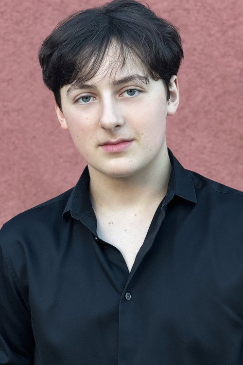 Photo of Simon Val, Acting