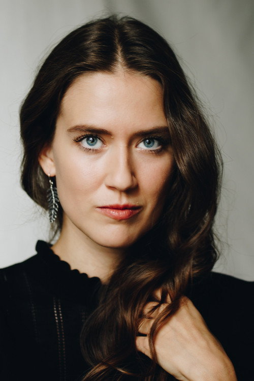 Photo of Maria Teresa Kalmet, Acting