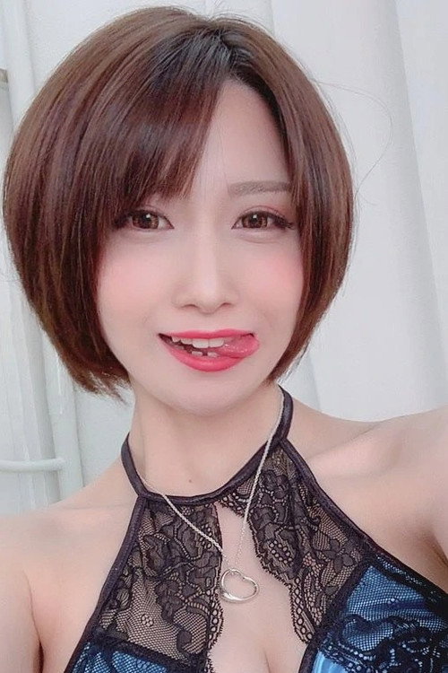 Photo of Maebi Kuru, Acting