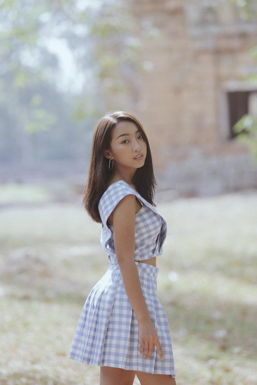 Photo of Marie Thach, Acting
