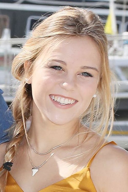 Maïra Schmitt profile